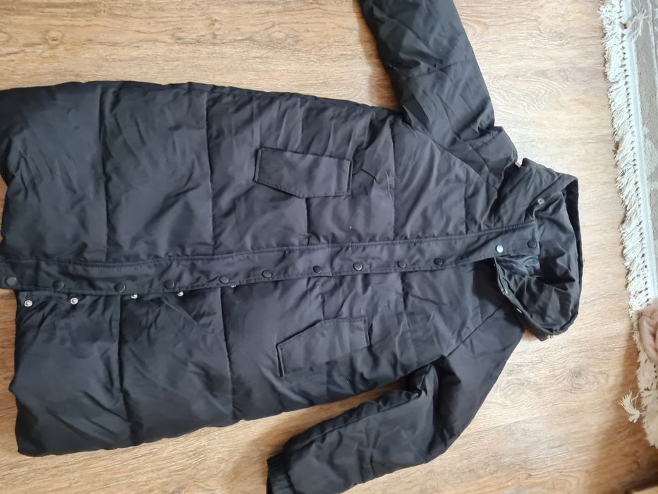 Продам пуховик (подросток)