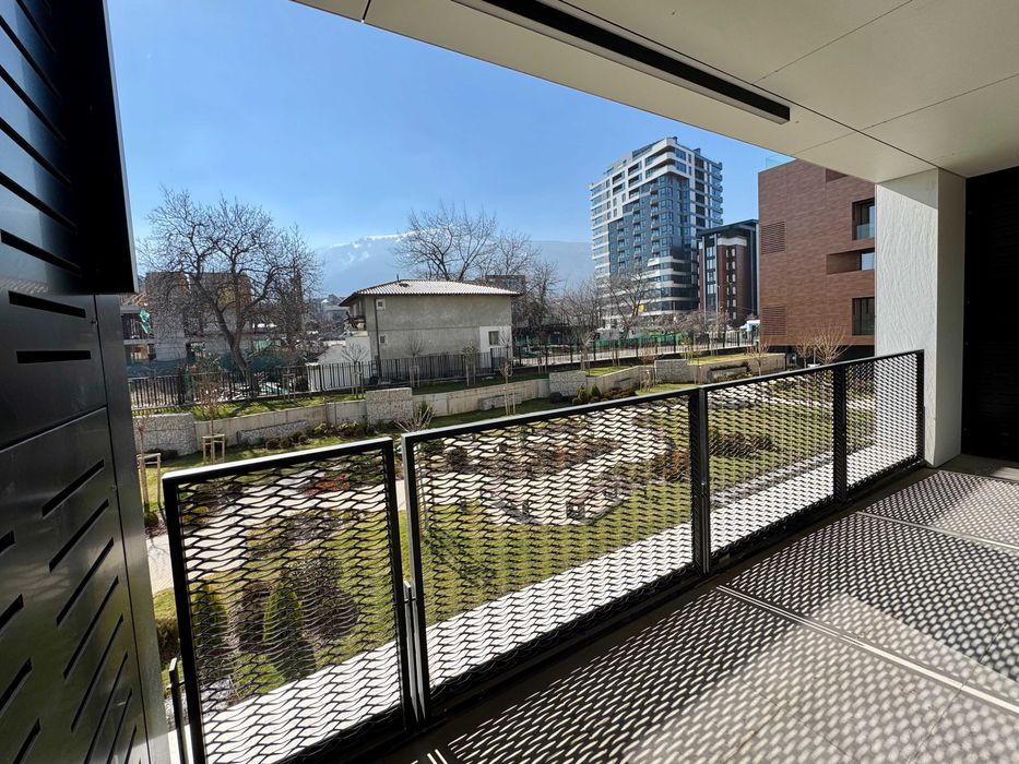 Дава се под наем Тристаен апартамент в София, 7-ми 11-ти километър - 130 кв.м за 1895.16 € - Снимка #23