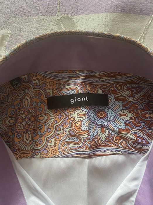 Продам мужские рубашки