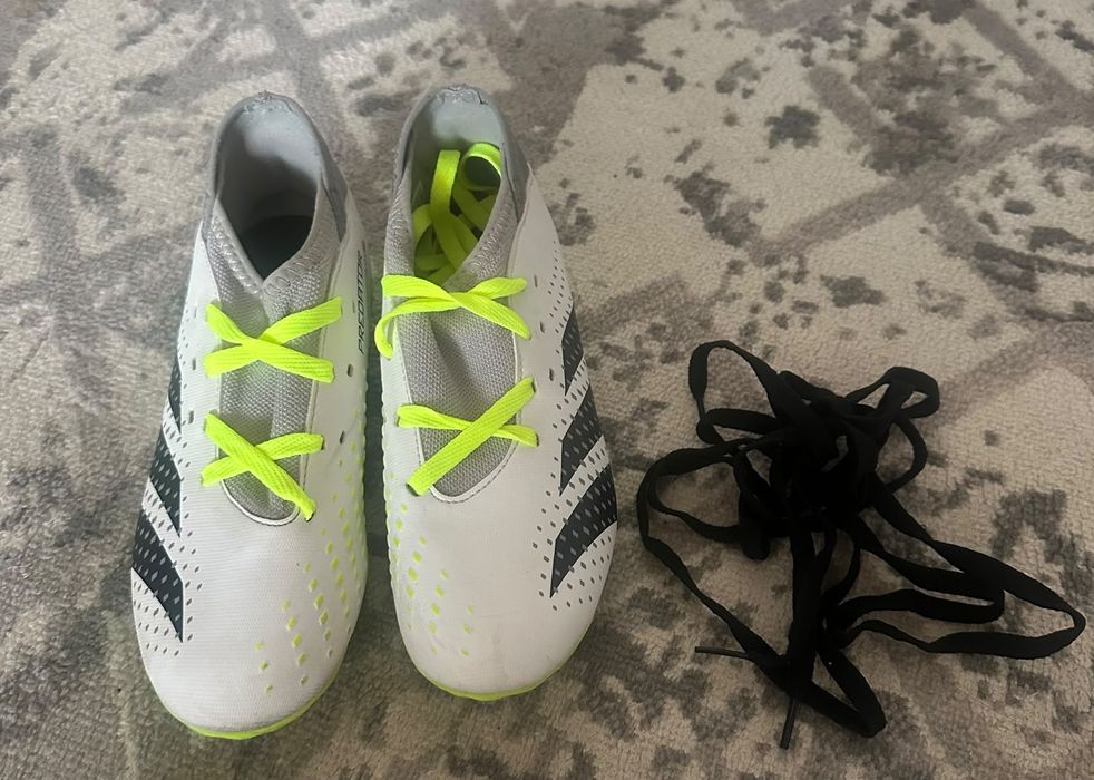 Бутсы Adidas Predator