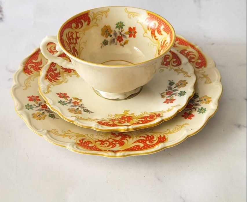 Винтидж порцеланови чашки