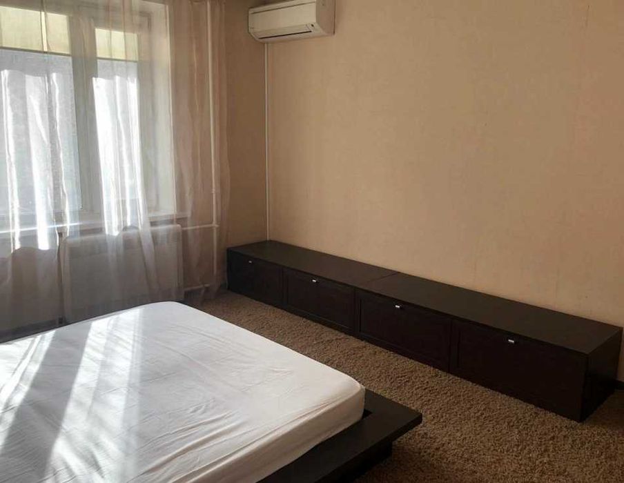 Дава се под наем Едностаен апартамент в Пловдив, Каменица 1 - 40 кв.м за 214.2 € - Снимка #1