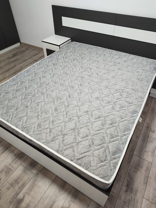 Еднолицев матрак за спалня Бонел 160/200