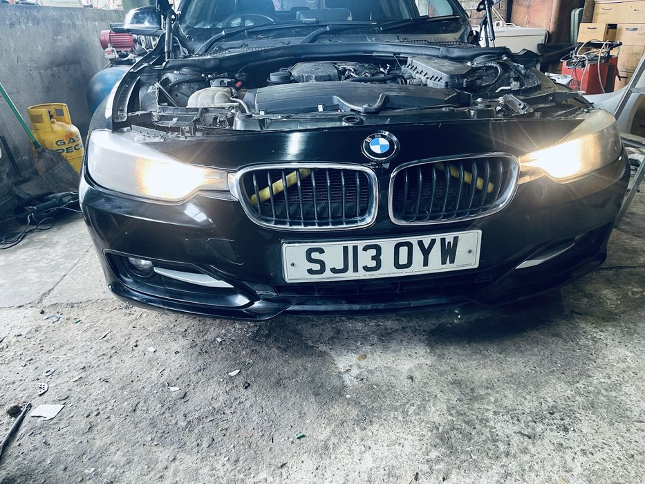 Dezmembrez bmw f30 nu mai e dispobila capota