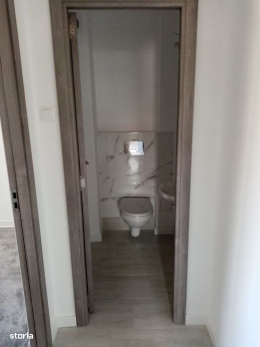 Vând APARTAMENT renovat