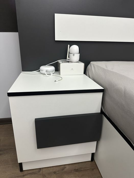 Спания + матрак + подматрачна рамка + нощни шкафчета