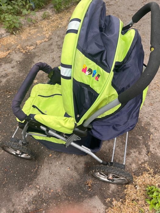 Продам детскую коляску