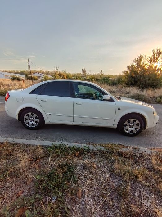 AUDI A4 2001 — imagine 3