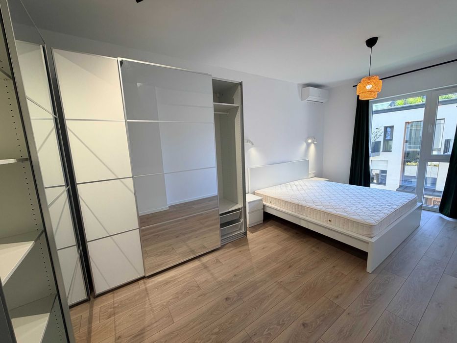 Proprietar inchiriez apartament 2 camere mobilat in Quartier Azuga zona Doamna Ghica