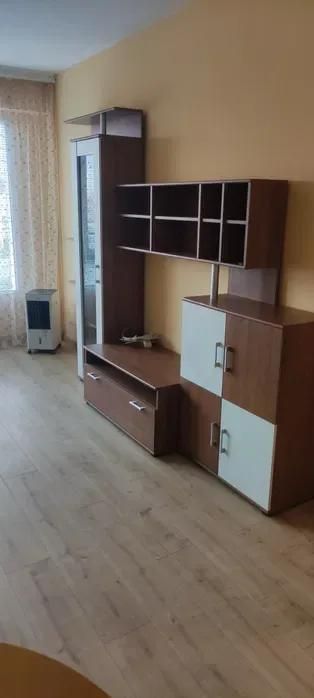 Едностаен апартамент в ж.к. Люлин 10.