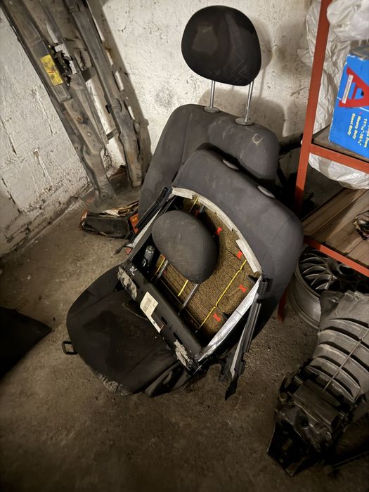 W203 Салон с кори