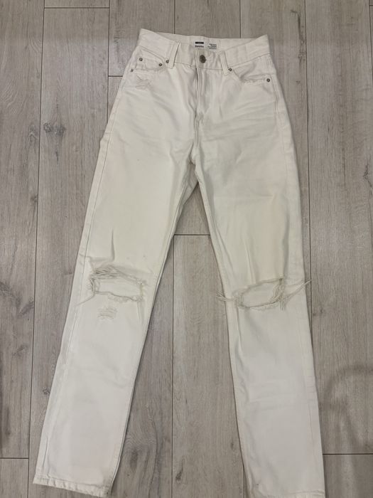 Дънки на stradivatius i bershka