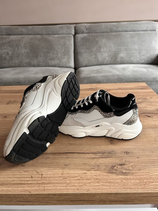 Pantofi dama casual din piele HUB