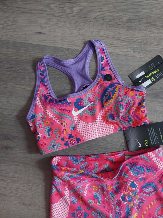 Екип за спорт Nike