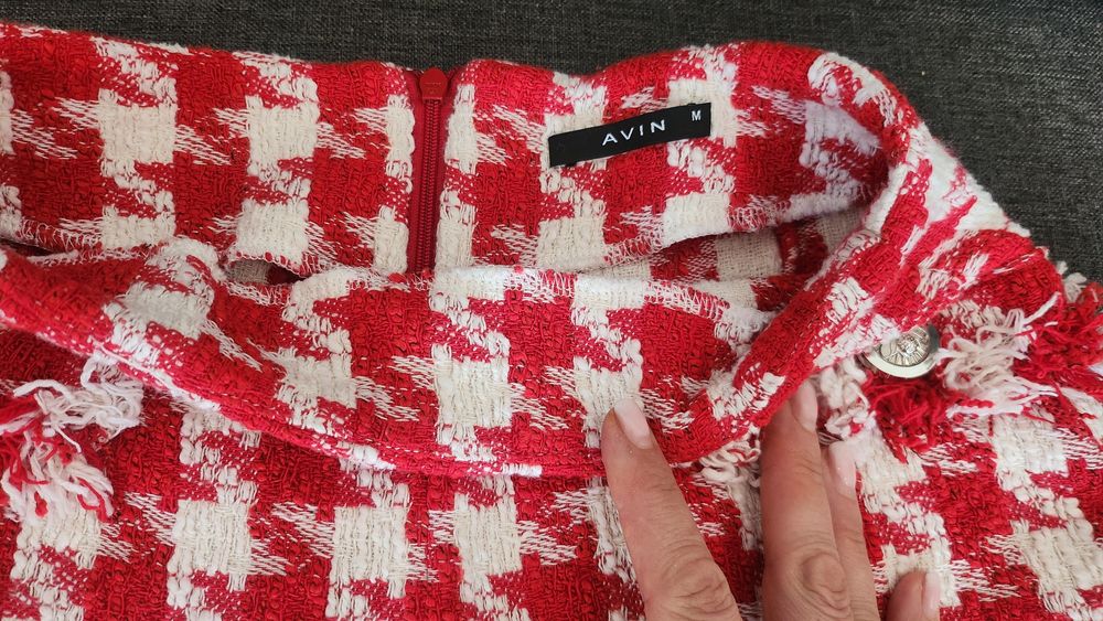 Avin Къси панталонки M размер