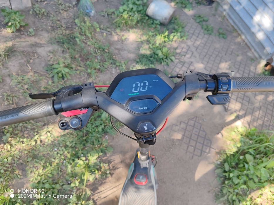 Электросамокат ninebot p100su