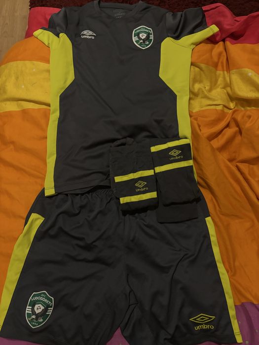 Продавам екип на ludogorets