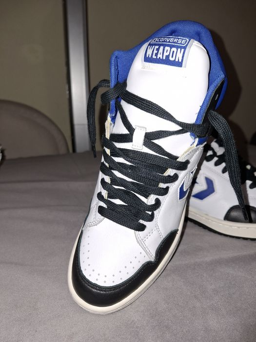 Adidași. Converse weapon