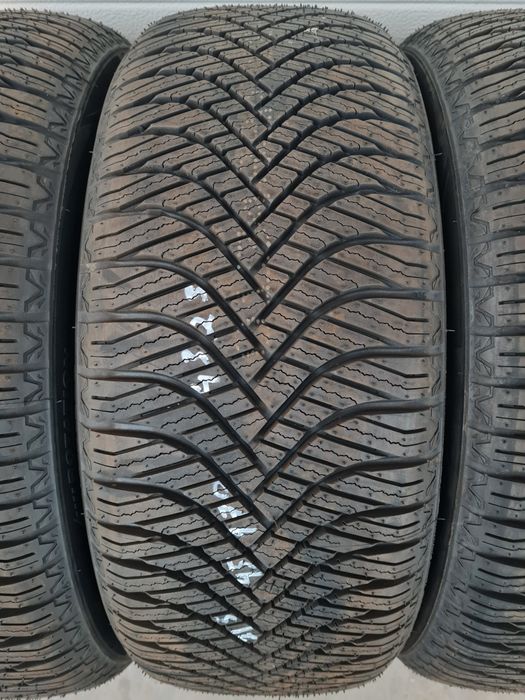 Нови всесезонни гуми 4 броя GOODRIDE AllSeasonElite 215 45 R17 дот4823