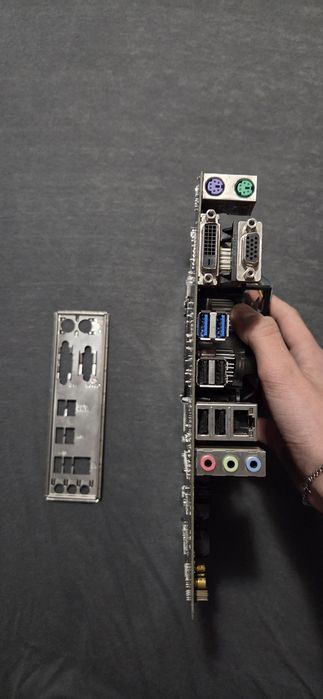 Vând kit placa de bază