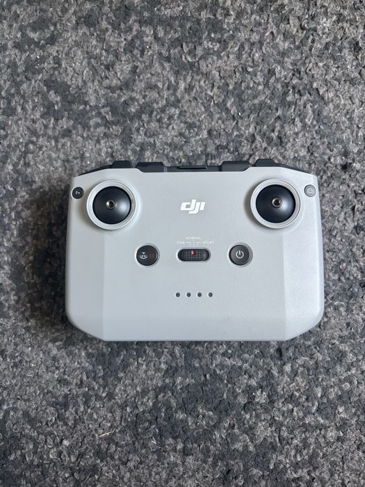 DJI Mini 4K Fly More Combo - 4 ore de utilizare