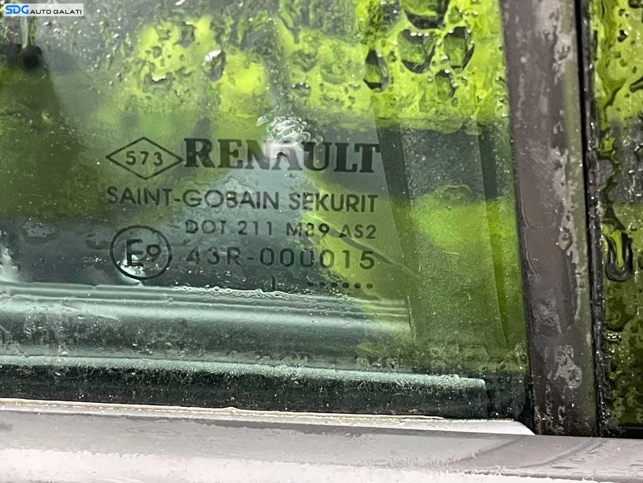 Geam Sticla Culisant de pe Usa Portiera Dreapta Spate Renault Megane 3 Grandtour Break Combi 2008 - 2015