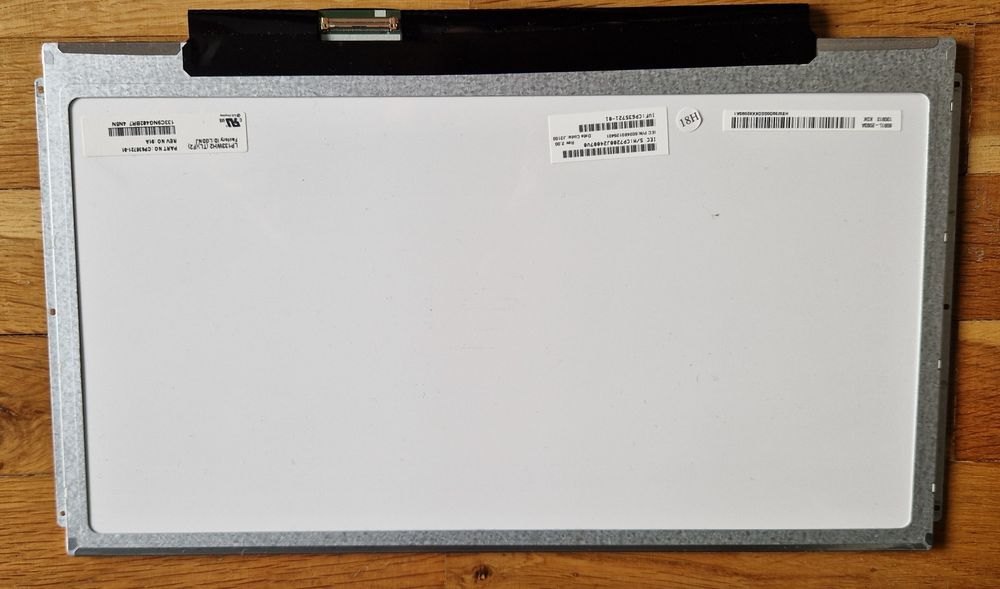 Fujitsu Lifebook U554 на части