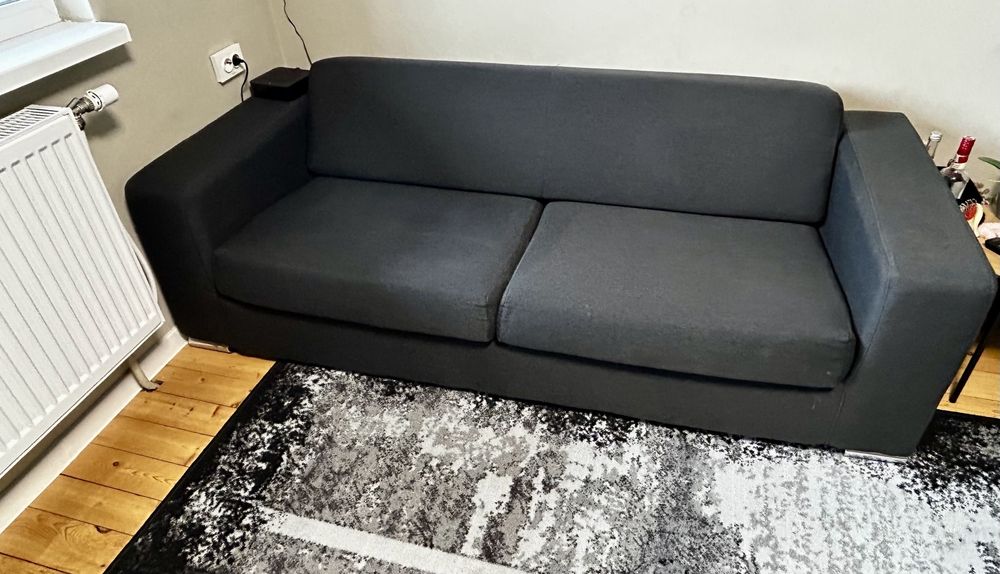 Диван триместен 200см на 80см