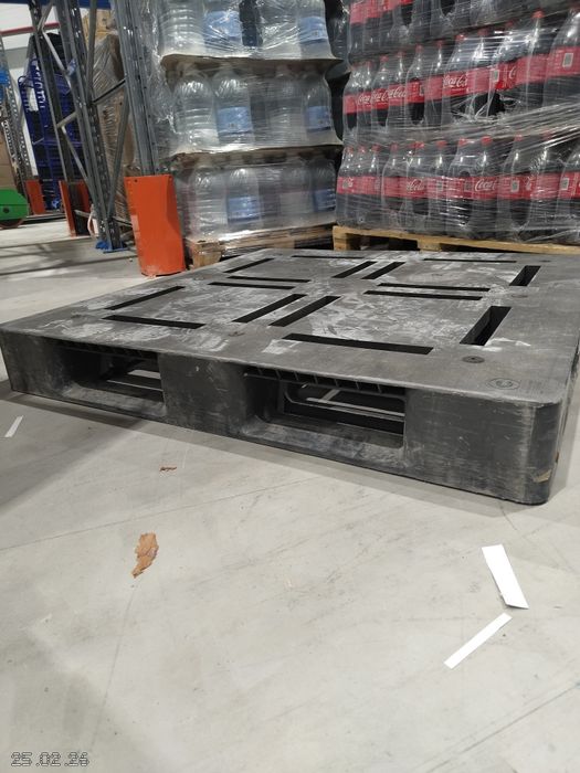 Пластиковый поддон