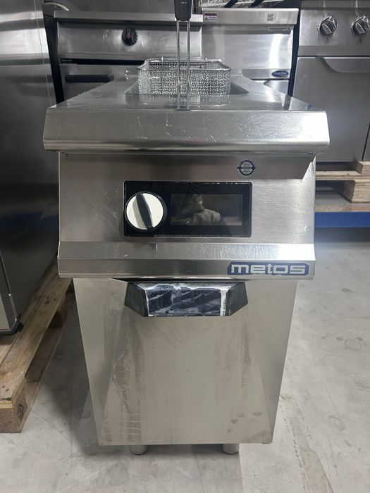 Friteuza electrica Digitala Linia 900