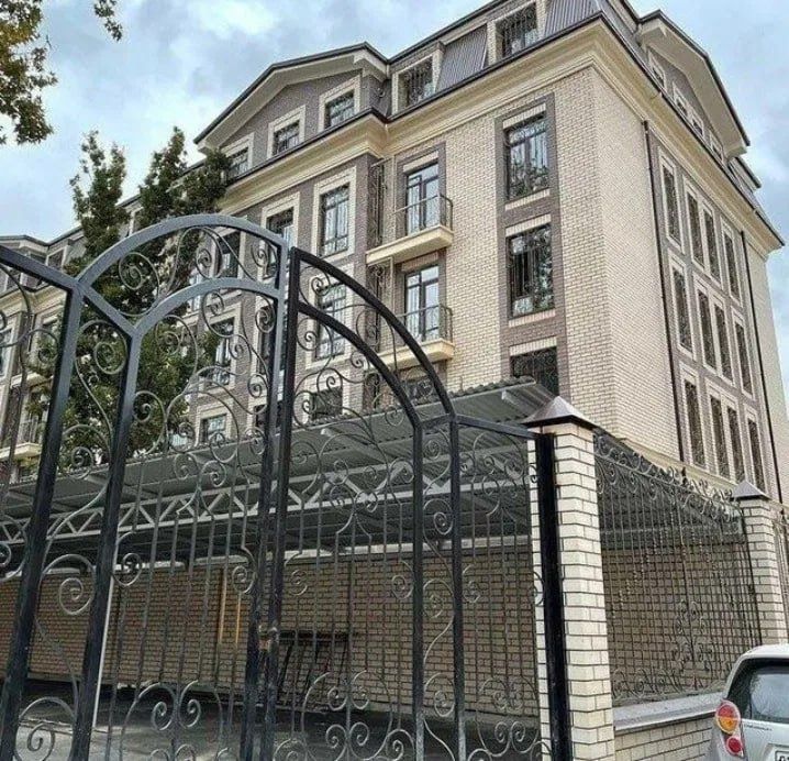 Спутник 16А 3/3/5 66 м² Сергели 5-станция Метро продаётся квартира