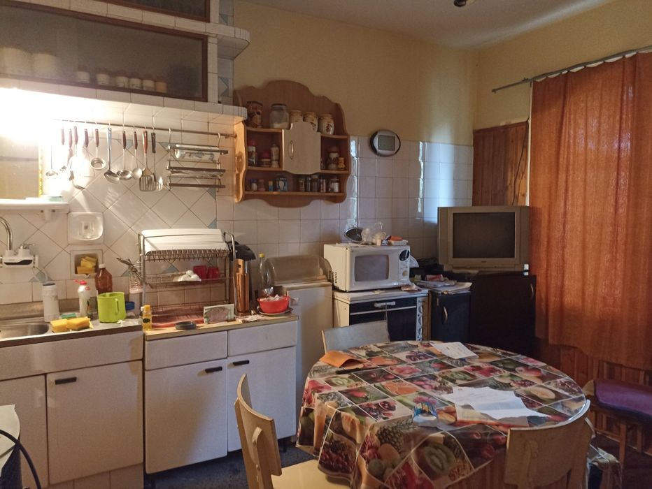 Продава се Къща в Берковица - 190 кв.м за 363 €/кв.м - Снимка #7