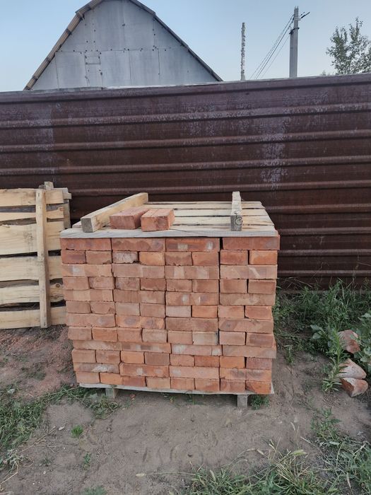 Продам кирпич новый и б/у