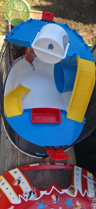 Cusca pentru hamster Ferplast Circus Fun, cu accesorii, 49.5x34x42.5
