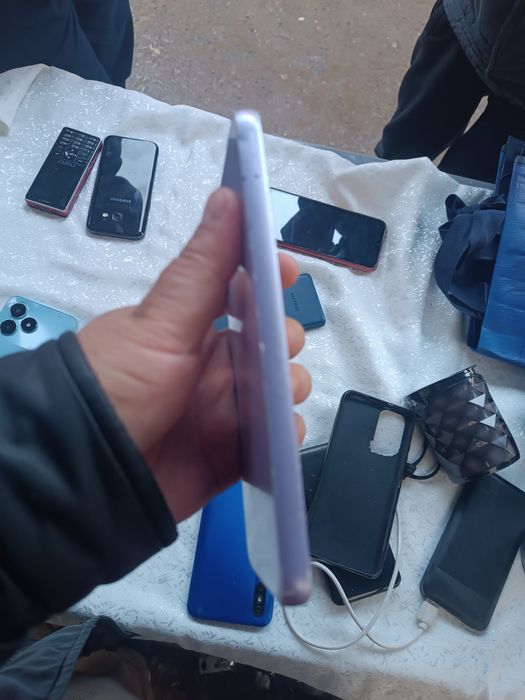 Самсунг а05с 64гб