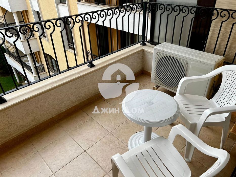 Продава се Тристаен апартамент в к.к. Слънчев бряг - 90 кв.м за 1045 €/кв.м - Снимка #3