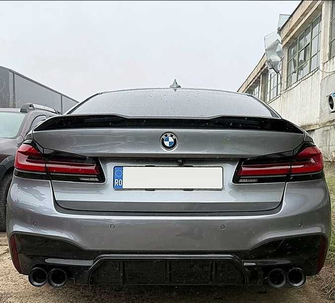 Full LED фейслифт стопове за BMW G30