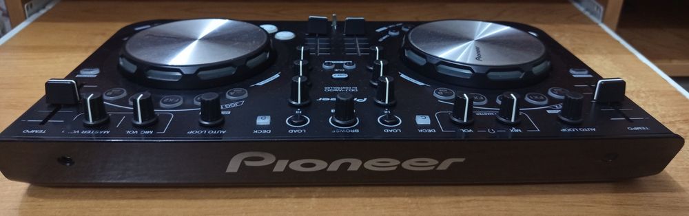 Продам  DJ контроллер Pioneer DDJ WEGO
