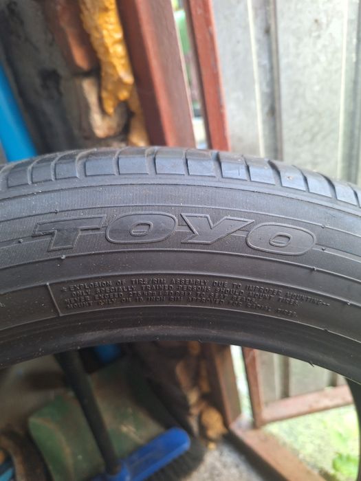 Vând doua cauciucuri Toyo 215/50 r18 în stare foarte bună.