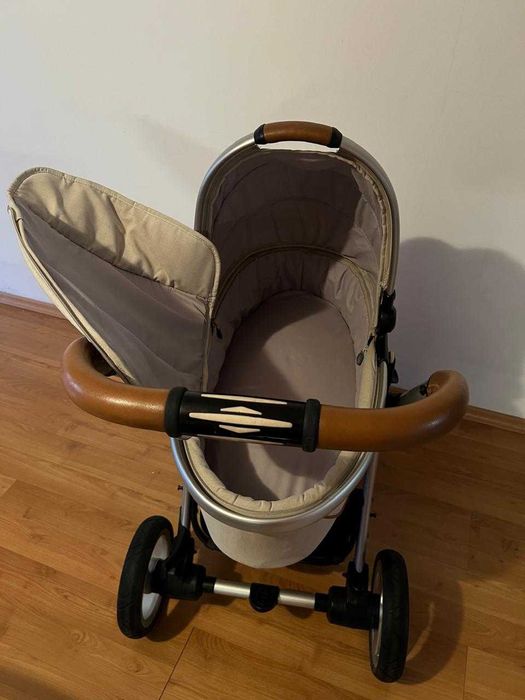 Бебешка количка EGG с кош за новородено