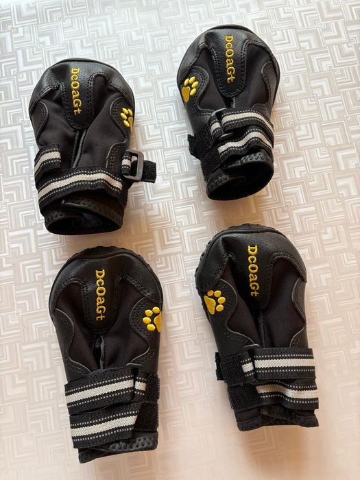 Обувь для собак новая