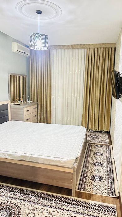 Mirzo Ulugʻbek tumani Hamid Olimjon metrosiga 10 daqiqa piyoda uzoqlik