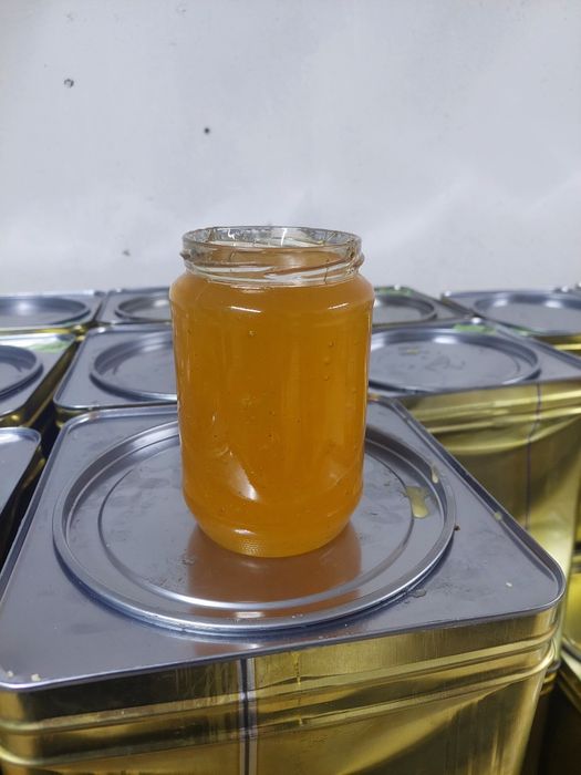 Пчелен мед чист натурален