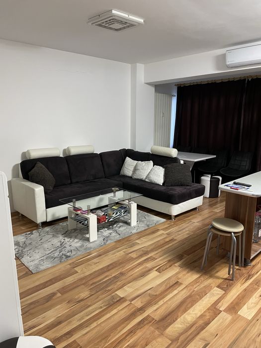 Apartament 3 camere de inchiriat