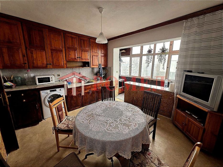 Дава се под наем Четиристаен апартамент в Варна, Трошево - 105 кв.м за 255 € - Снимка #6