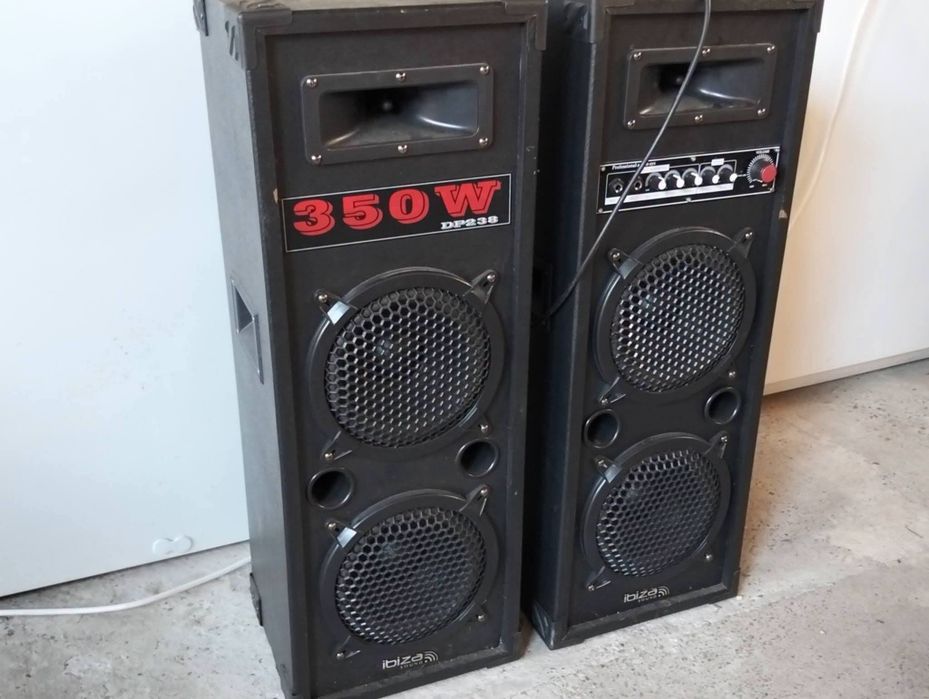 Boxe cu statie incorporata