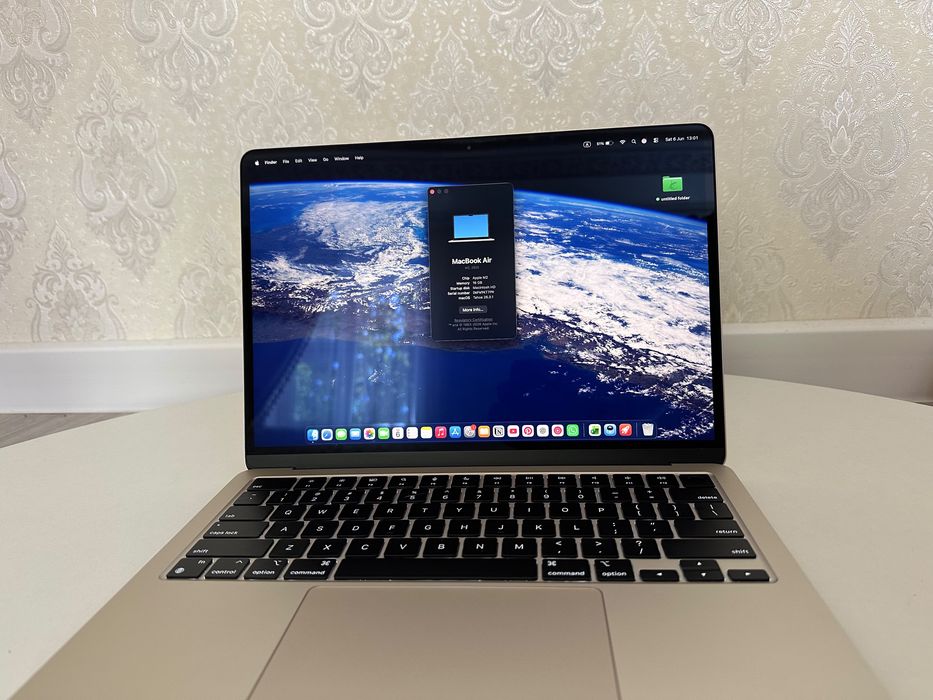MacBook Air M2 (2022г) 256GB