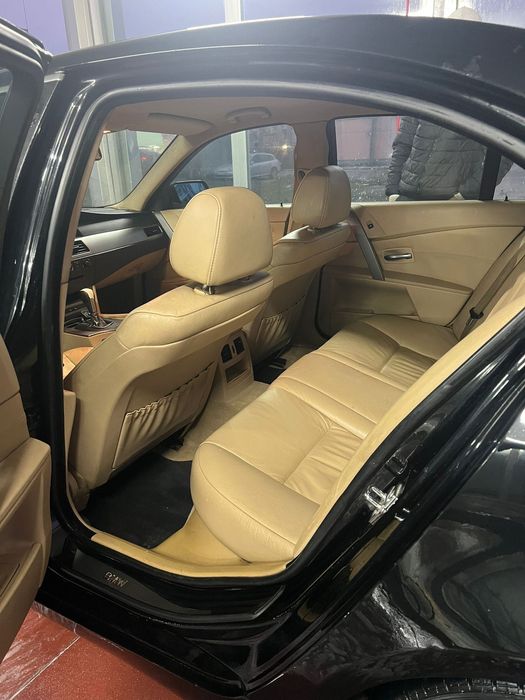 Vând BMW E60, 2.5 TDI, cutie automată, pilot automat