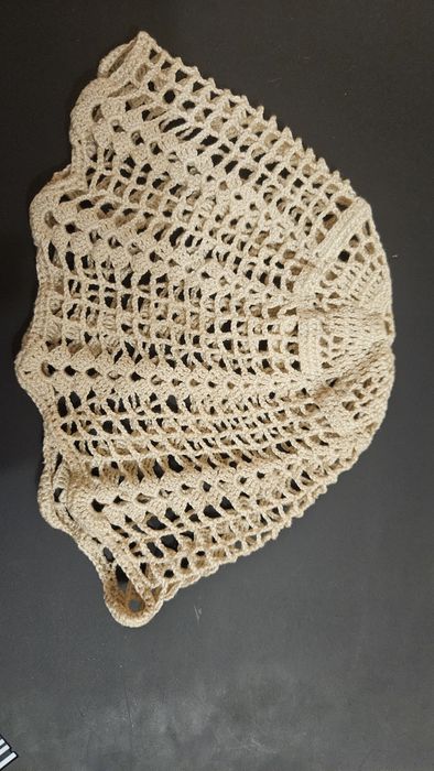 Шапчица, xs - s, обиколка 54 см.