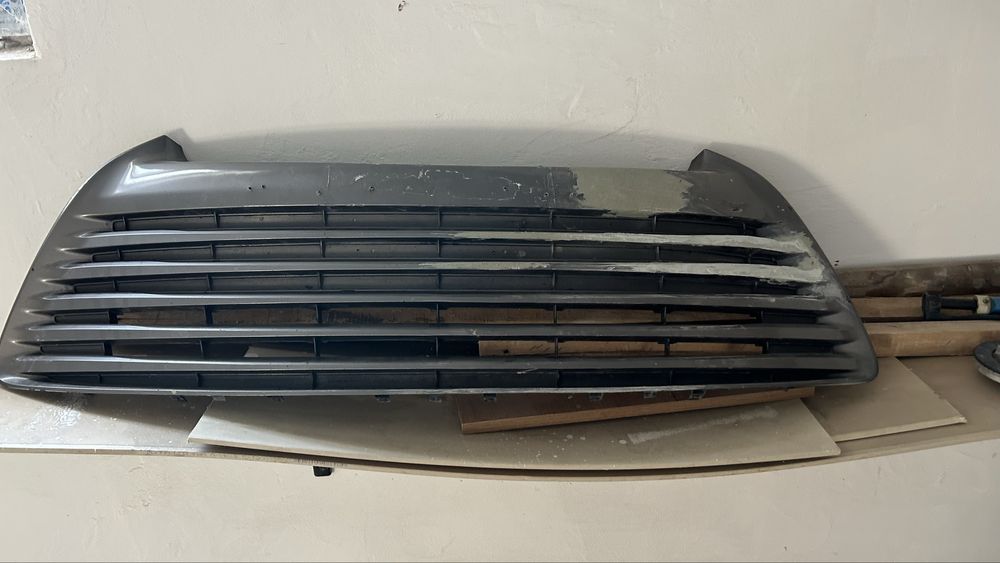 Решотка бампера USA Camry 55